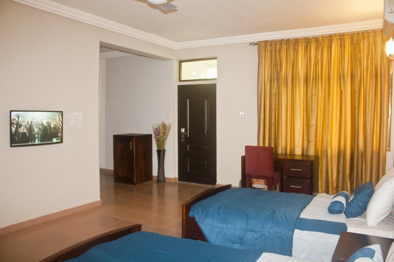 Consir Executive Lodge Accra Esterno foto