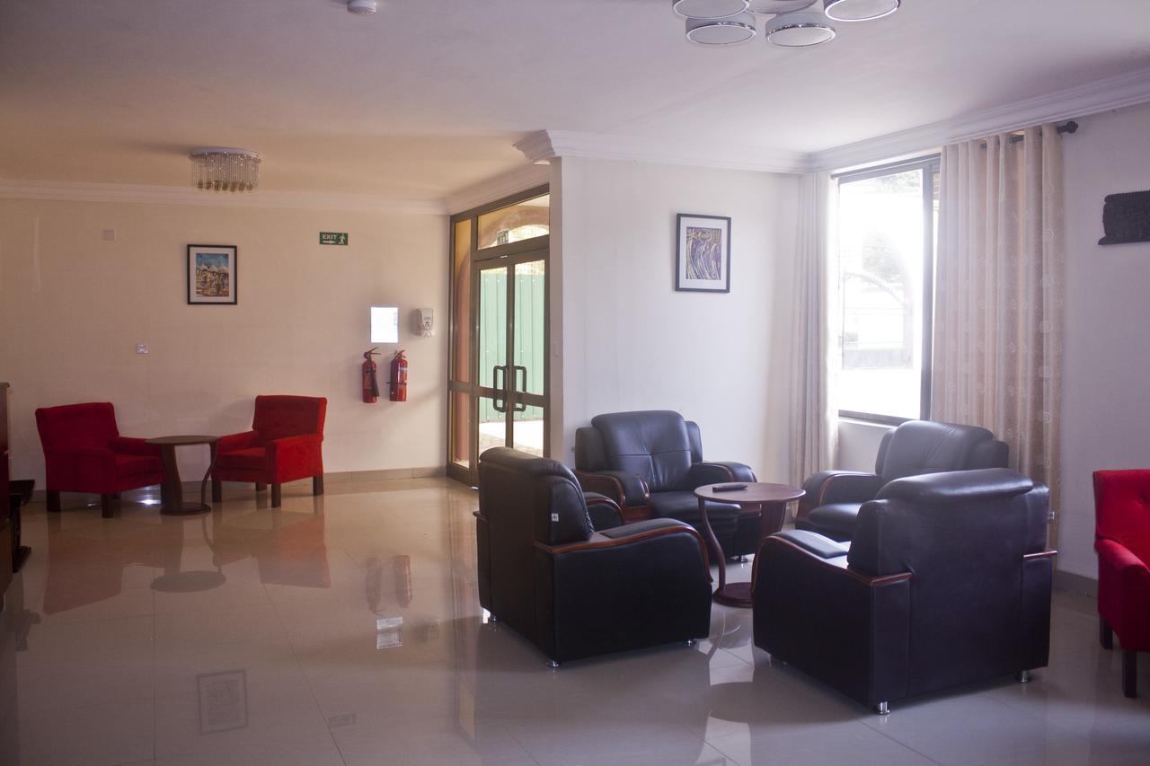 Consir Executive Lodge Accra Esterno foto