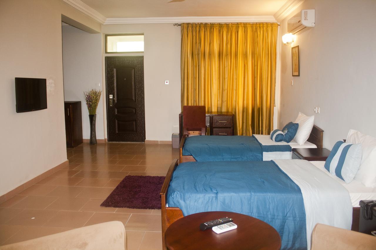 Consir Executive Lodge Accra Esterno foto