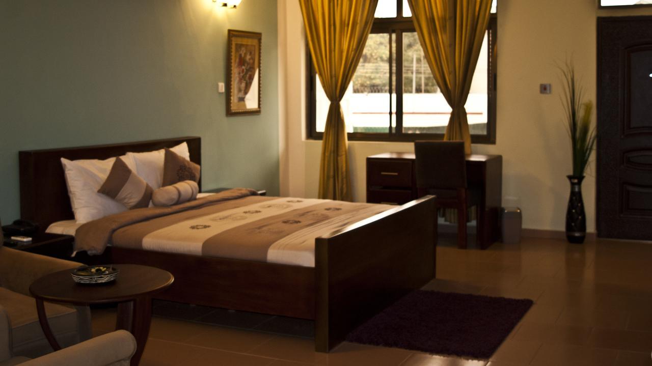 Consir Executive Lodge Accra Esterno foto