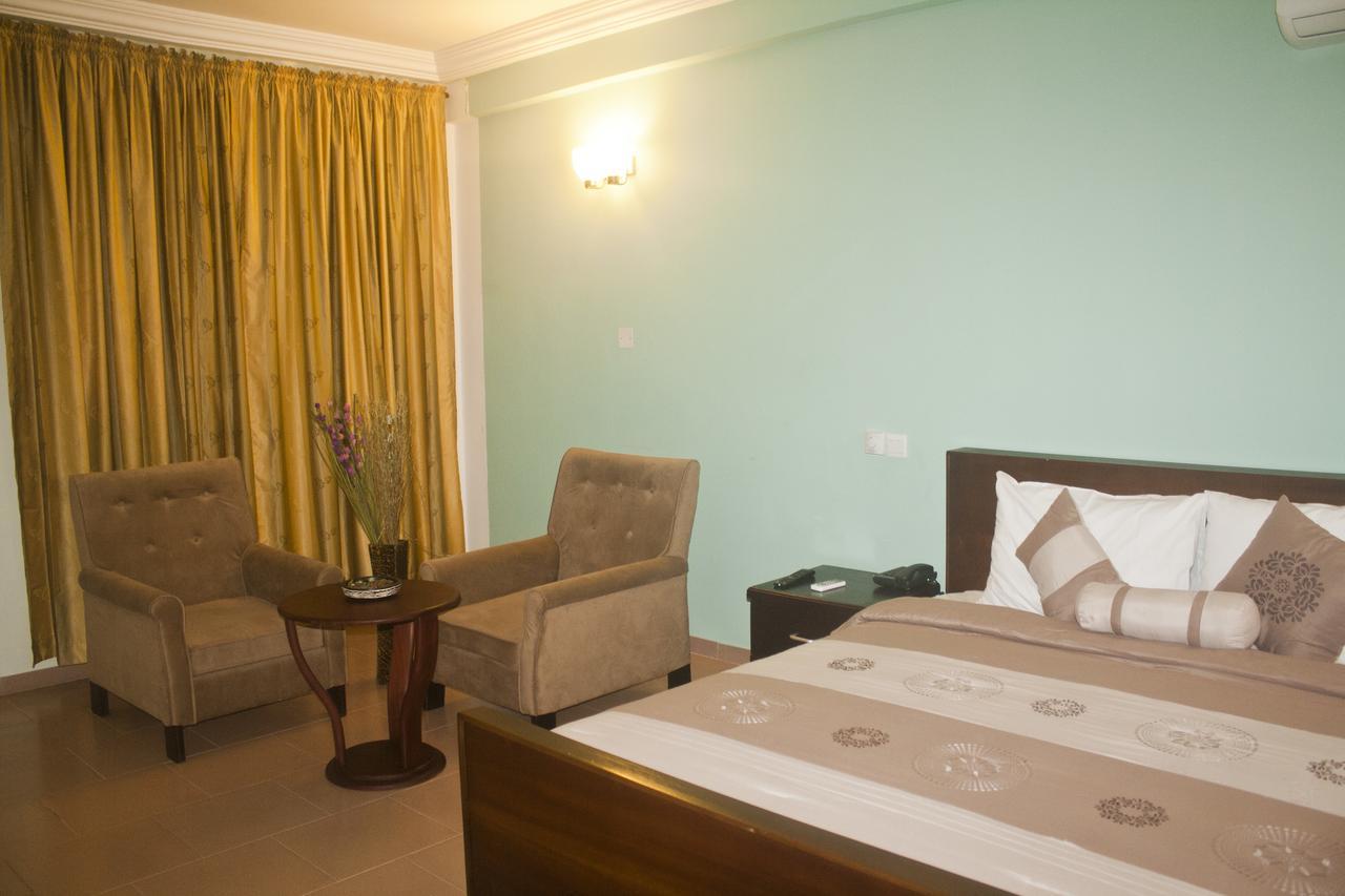 Consir Executive Lodge Accra Esterno foto