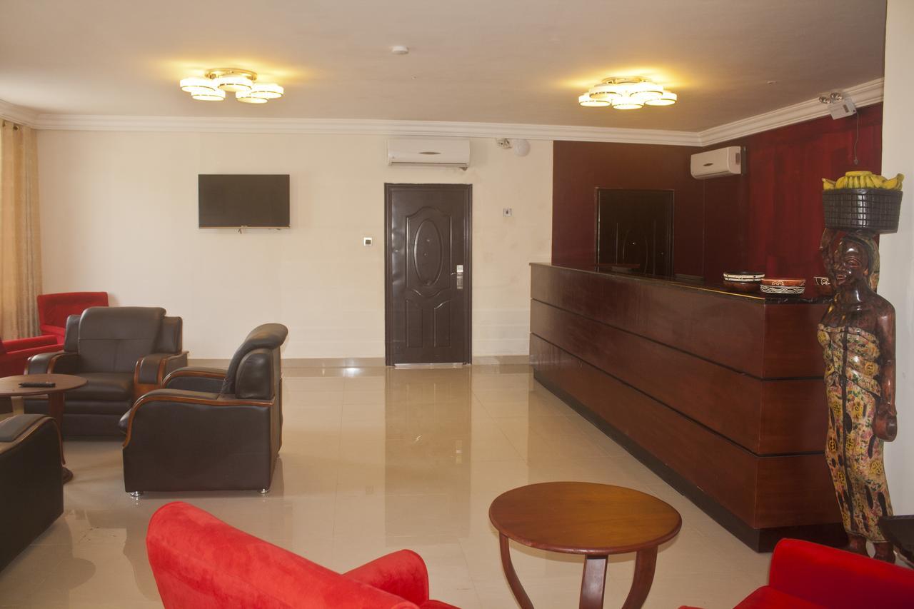 Consir Executive Lodge Accra Esterno foto