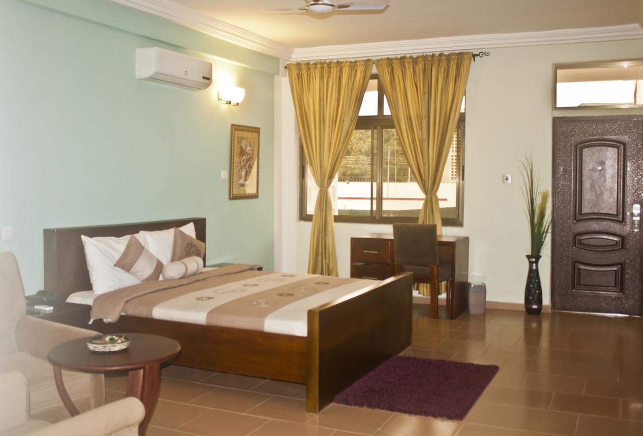 Consir Executive Lodge Accra Esterno foto